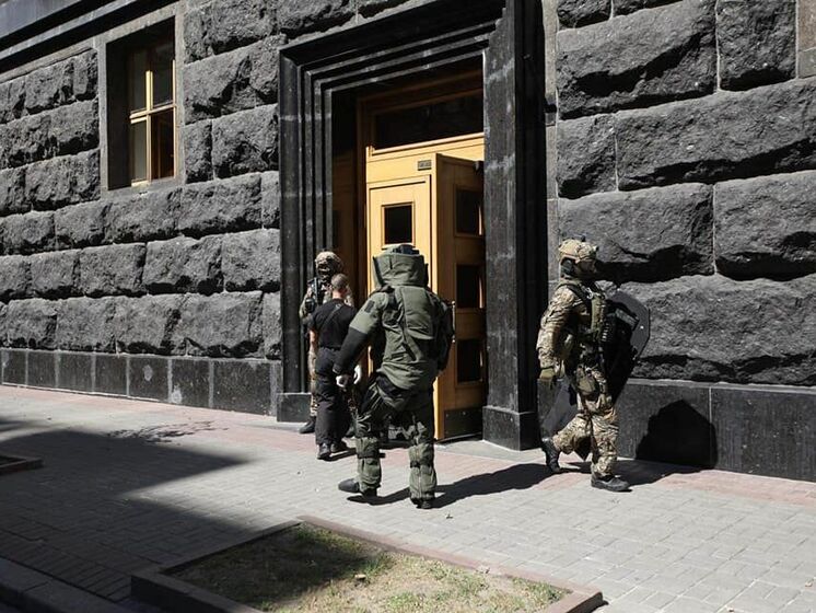 В Минветеранов отреагировали на инцидент с бывшим участником АТО, угрожавшим взорвать Кабмин Украины
