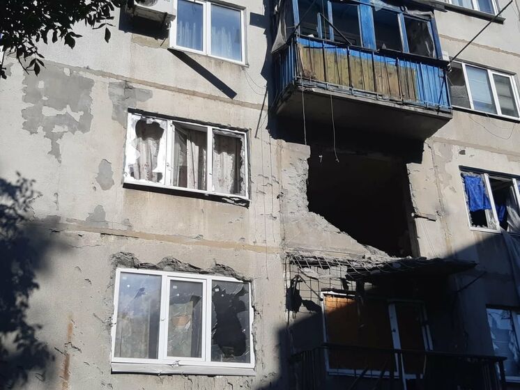 Оккупанты обстреляли Красногоровку, ранен местный житель 