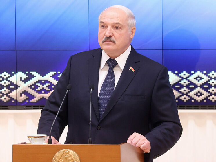 Лукашенко дозволив позбавляти натуралізованих білорусів громадянства за участь в "екстремістській" діяльності