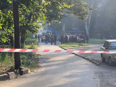 В Кривом Роге мужчина подорвал себя гранатами возле жилого дома