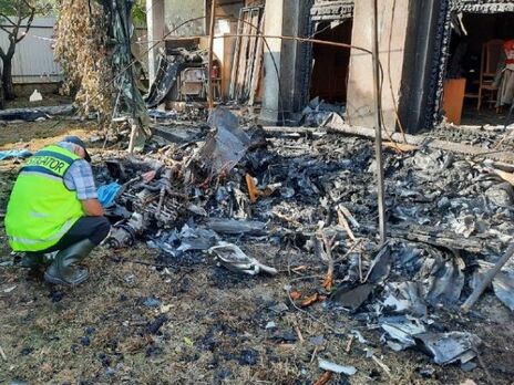 Спортивний літак 28 липня впав на приватний житловий будинок у селі Шепарівці