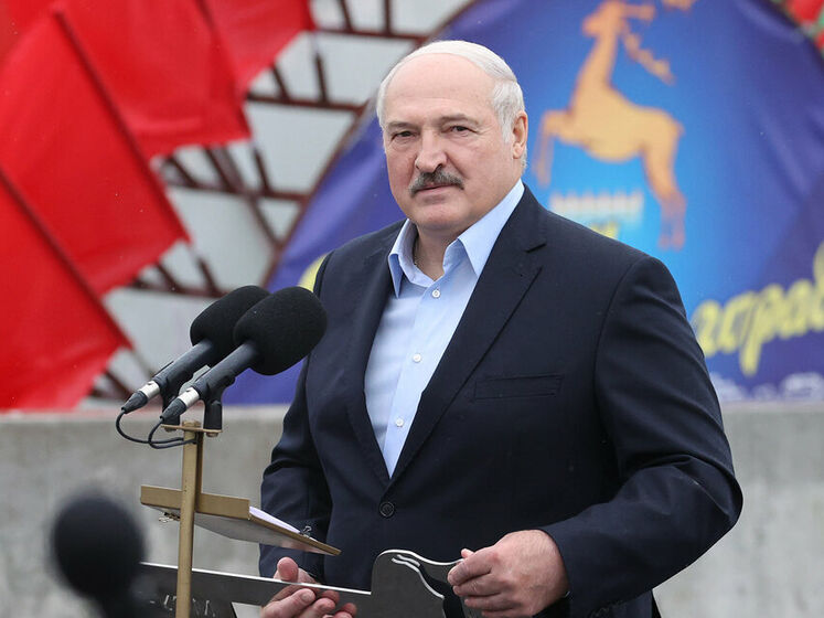 Лукашенко розповів, коли визнає Крим "російським"