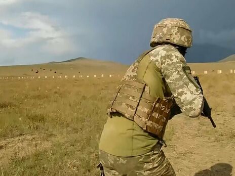 Боевики на Донбассе за сутки девять раз обстреляли позиции ВСУ