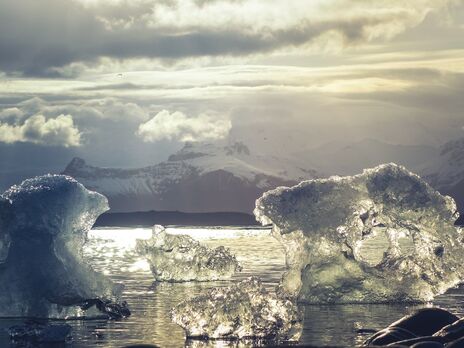 Глобальне потепління посилить танення вічної мерзлоти і скорочення льодовиків в Арктиці