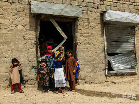 Афганські діти гинуть від перехресного вогню і мін