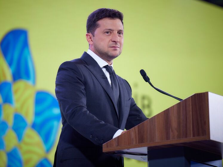 Зеленский и Разумков лидируют в рейтинге доверия украинцев – опрос