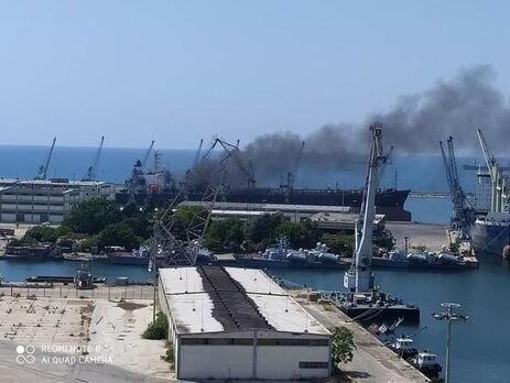 В сирийском порту Латакия произошел взрыв на танкере, есть пострадавшие
