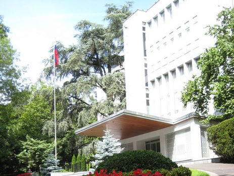 В Брюсселе украинцы и сирийцы протестовали против агрессии России