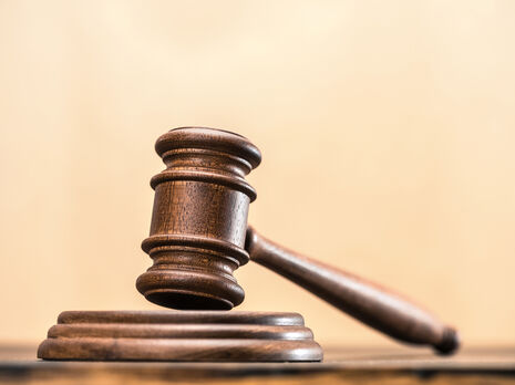 У Києві судитимуть фотографа, якого обвинувачують у примусі дев'ятирічної дівчинки до створення порнографічних фото