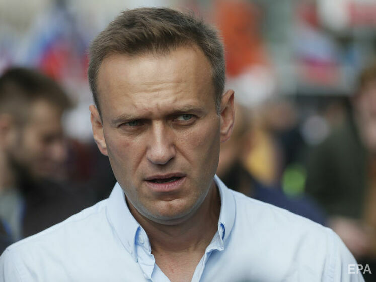 США внимательно следят за ситуацией с Навальным – Госдеп