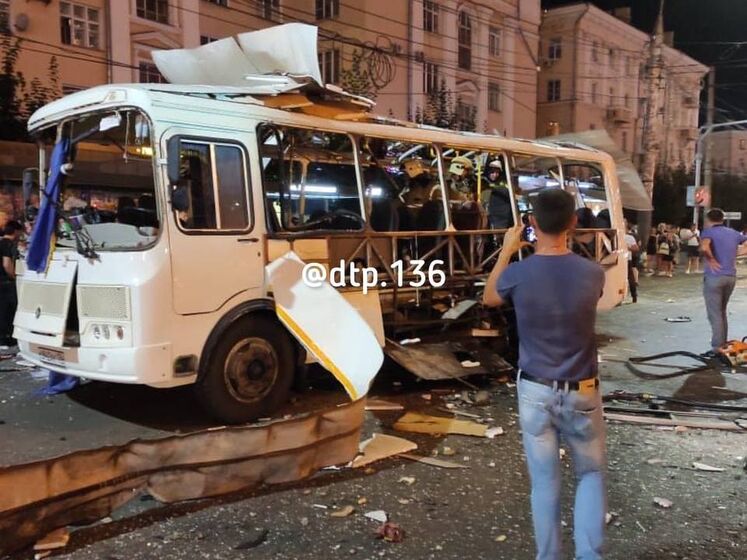В Воронеже произошел взрыв в автобусе. Пострадало 14 человек