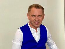 "Много лет неизвестно чем занимался. Не хочет работать. В этом проблема". Филолог Авраменко рассказал об отношениях с 30-летним сыном