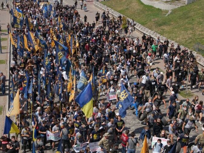 "Национальный корпус" анонсировал новые акции протеста против политики Зеленского
