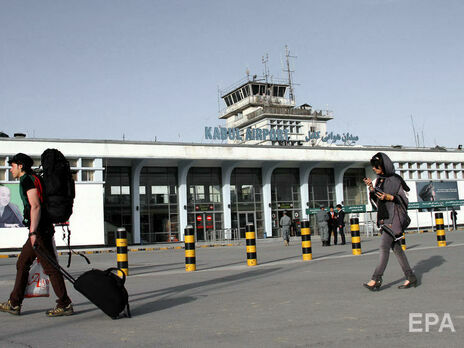 Аеропорт Кабула має й далі працювати, підкреслено в заяві