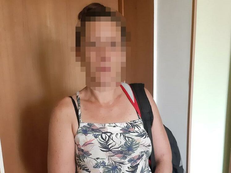 В Киеве женщина в кафе избила 28-летнего мужчину, потерпевшего госпитализировали с разрывом селезенки и почки – полиция