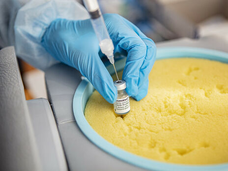 Кількість щеплень проти коронавірусу, зроблених в Україні, наблизилася до 8 млн