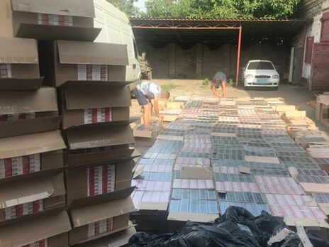 СБУ викрила зловмисників, які пропонували офіцеру спецслужби 