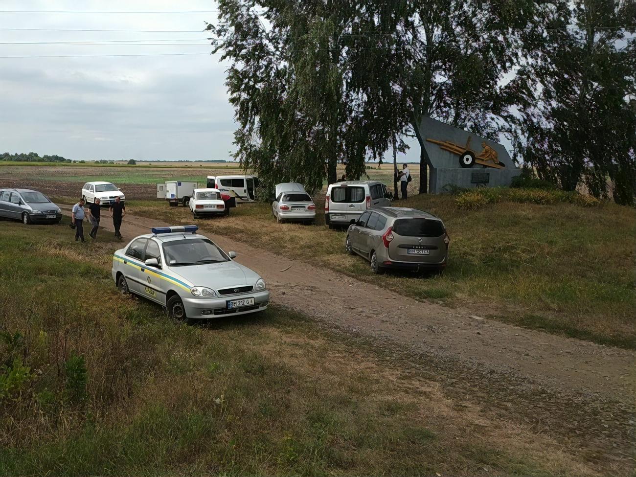 In the Sumy region, in the morning, a seven-year-old boy was lost in the forest.  The child was found