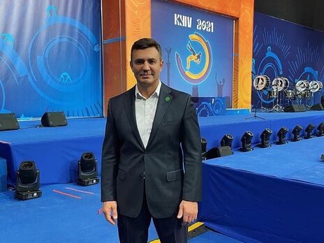 Тищенко прийняв спортивний челендж у вишиванці від Зеленського