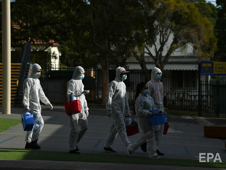 В мире от COVID-19 умерло более 4,4 млн человек