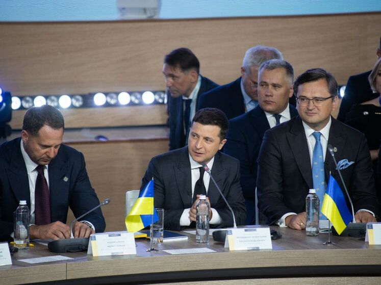Зеленский: Участие в саммите Крымской платформы 46 делегаций – это 46 доказательств, что мир не перешел в формат "каждый сам за себя"