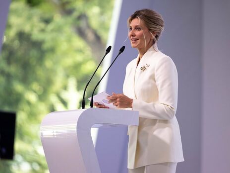 Зеленская сфотографировалась с женами президентов на саммите первых леди и джентльменов