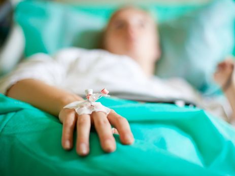 Во Львове после посещения кафе 18 человек попали в больницу с отравлением