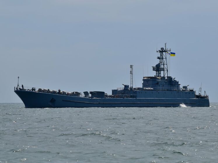 В морском параде в Одессе приняли участие корабли ВМС Украины и стран НАТО. Видео