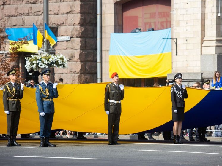 Чоловіка, який погрожував вибухом під час параду на День Незалежності України, повідомили про підозру