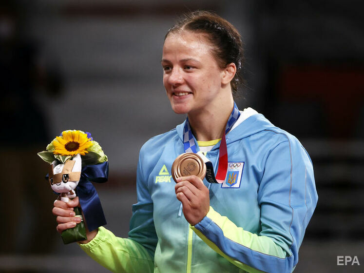 Українській призерці Олімпіади в Токіо, яка подарувала квартиру тренеру, дали ще одну