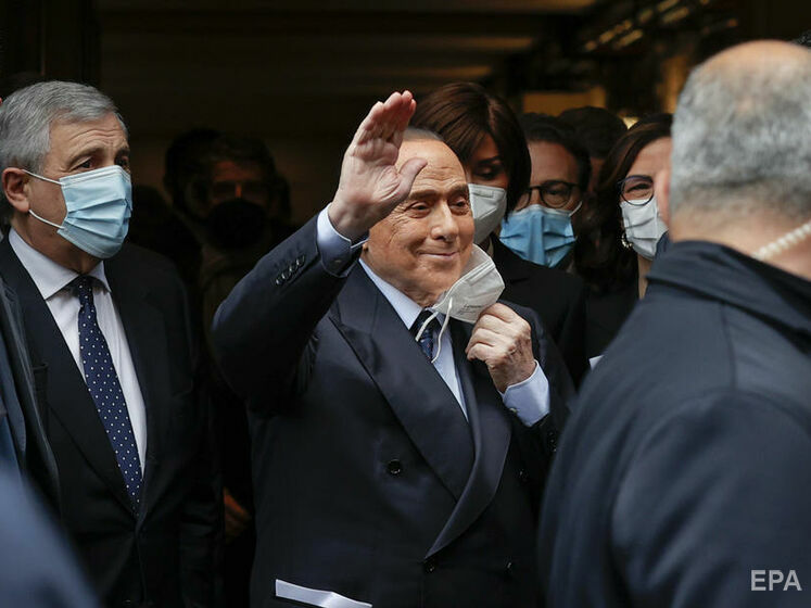 Берлусконі знову потрапив до лікарні