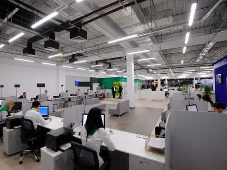 В Днепре начал работать обновленный сервисный центр МВД