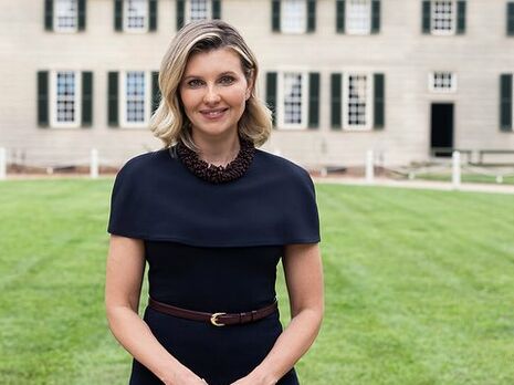 Елена Зеленская снялась для обложки украинского глянца