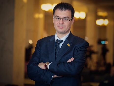 Гетманцев рассказал, когда парламент увеличит лимит стоимости международных посылок до €150