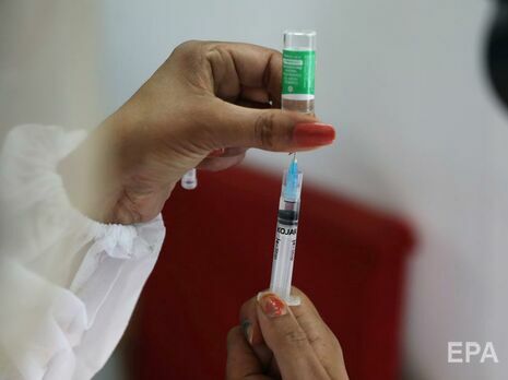 У ЄС вважають, що поки немає потреби у третій дозі COVID-щеплення