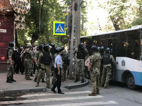 В Крыму задержали 40 крымских татар, пытавшихся узнать о судьбе задержанных соотечественников