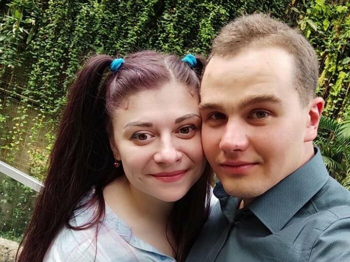 "Умолял, чтобы его не били". Невеста убитого в польском вытрезвителе украинца рассказала подробности его смерти