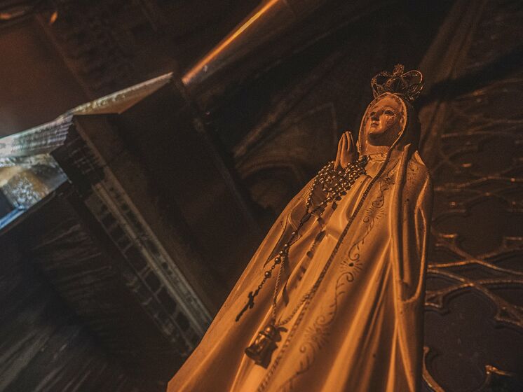 Український бізнес збирає гроші на відновлення костелу Святого Миколая у Києві. Список оновлюють