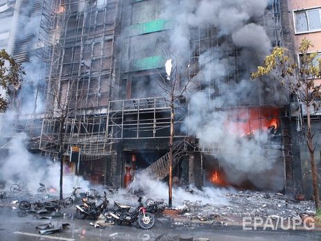 При пожаре в караоке-баре во Вьетнаме погибли 13 человек