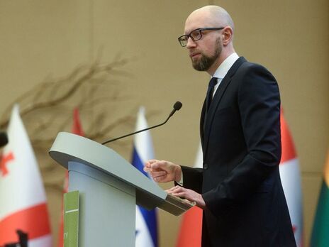 Лавров говорит, что в Украине ведется война против русского языка. Но в РФ, где 4 млн украинцев, нет ни одной полноценной украинской школы