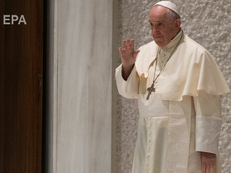 Папа римський надіслав у в'язниці 15 тис. ріжків морозива