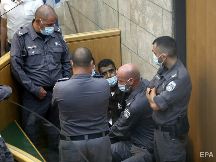 В Израиле задержали четырех из шести особо опасных преступников, бежавших из тюрьмы 