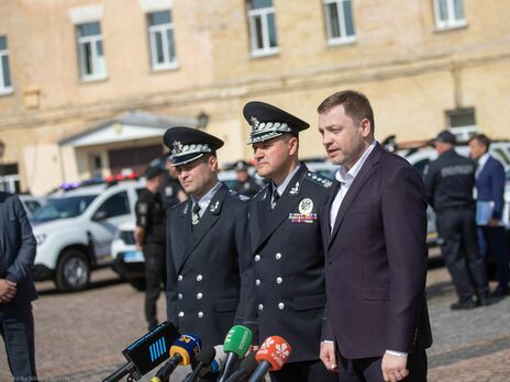 Глава МВД Украины заявил, что будет требовать повышения зарплаты для полицейских