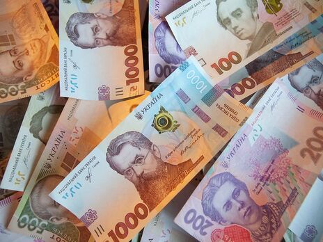 Шмыгаль анонсировал дополнительные выплаты пенсионерам с октября 2022 года