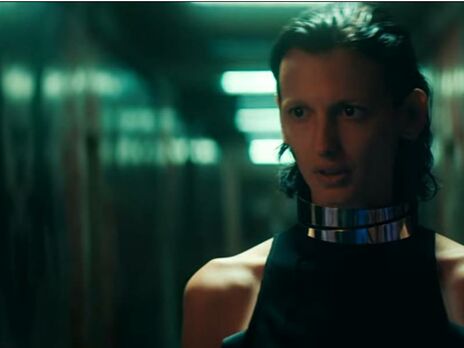 Британская группа Bring Me the Horizon презентовала снятый в Киеве клип. Его герои говорят на украинском языке. Видео