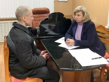 Омбудсмен РФ: Дадин объяснил отсутствие следов насилия на его теле тем, что его избивали в одежде