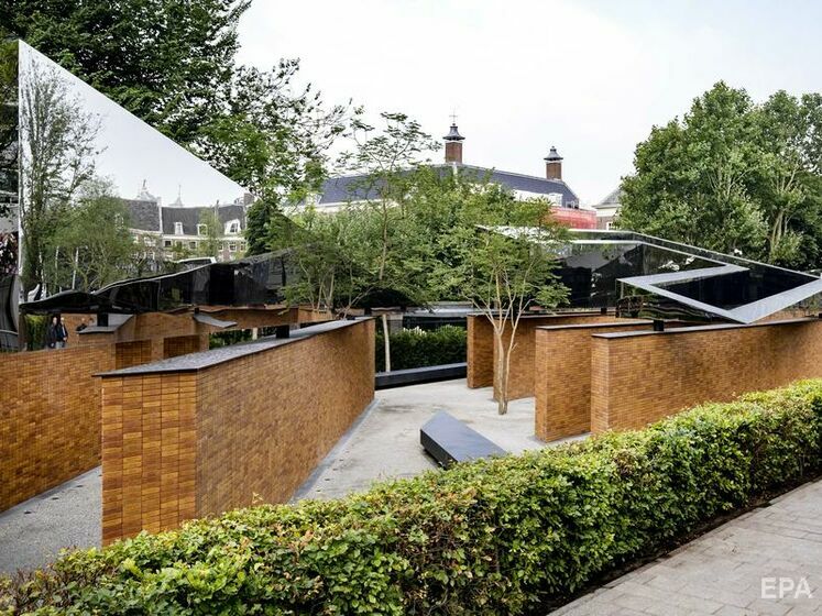 В Амстердаме открыли Национальный мемориал в память о жертвах Холокоста