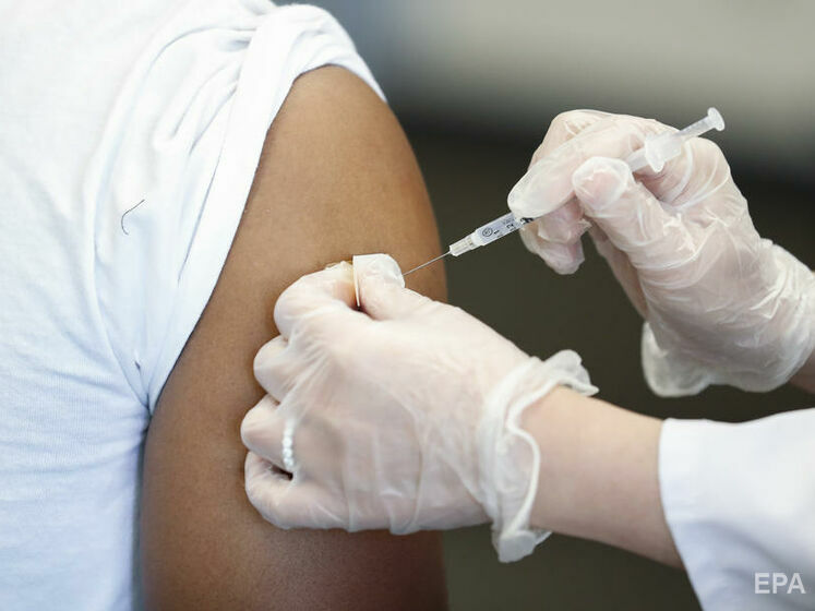 Індія поновлює експорт вакцин проти коронавірусу