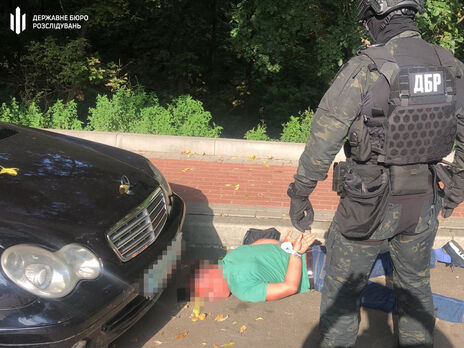 ГБР задержало на взятке в $20 тыс. высокопоставленного чиновника Минобороны – Бутусов