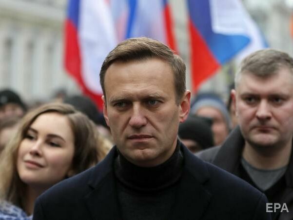 Навальный обвинил Google и Apple в трусости, а Дурова &ndash; в "предательстве своих принципов"